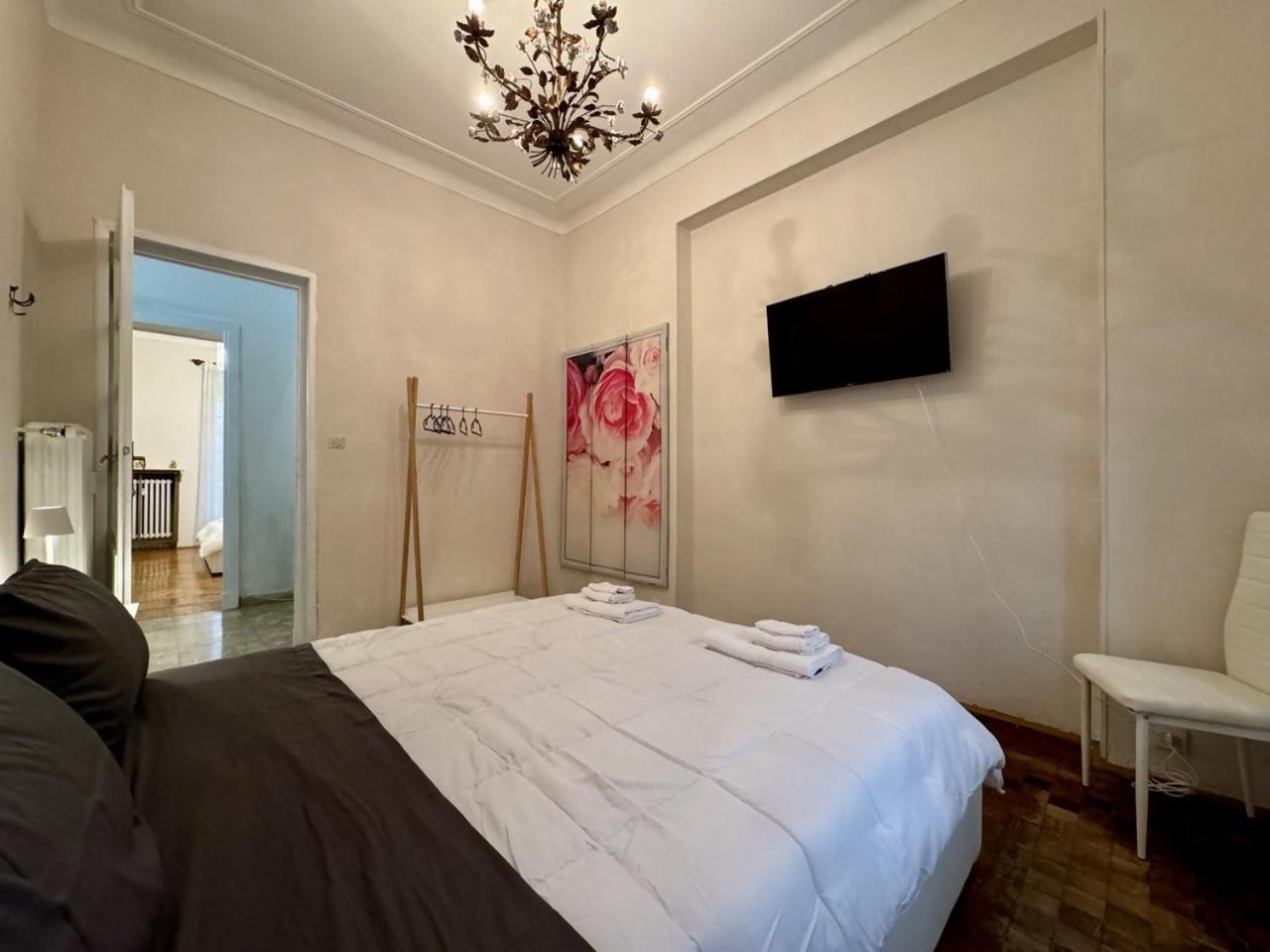 6 Posti Letto Vicino Al Centro Lägenhet Turin Exteriör bild